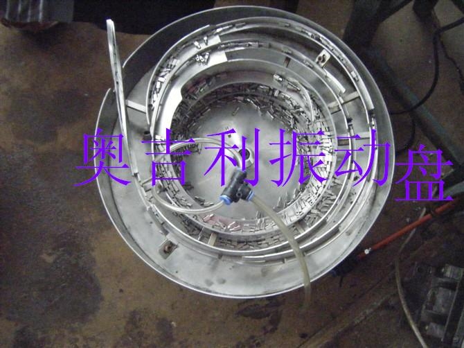 不銹鋼和鋁合金振動盤的區(qū)別